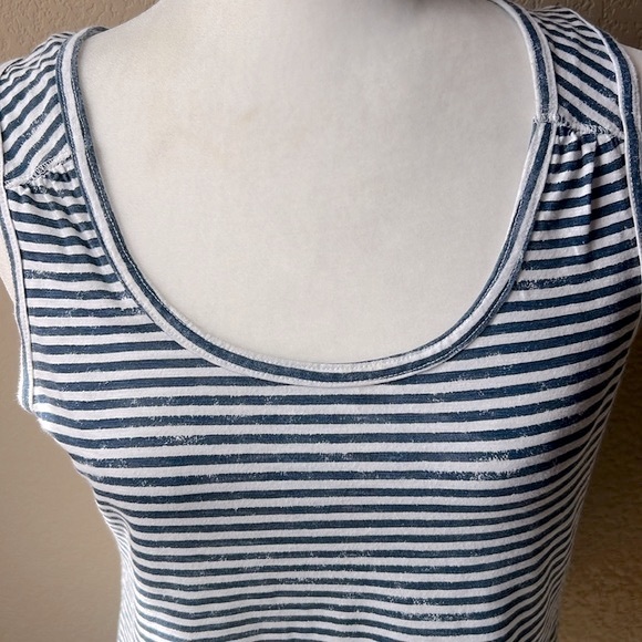Eddie Bauer blue and white striped tank top, size small - Picture 2 of 7